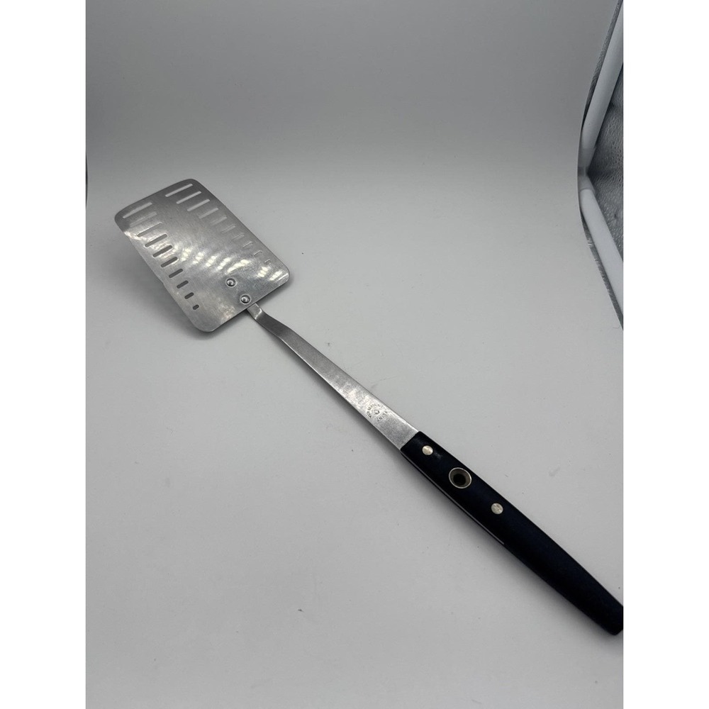 Vintage EKCO Flint Arrowhead Slotted Spatula Stainless Steel Long